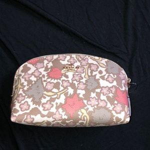 NEW Coach clutch floral pattern